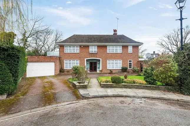 Detached house for sale in Winnington Close, Hampstead N2