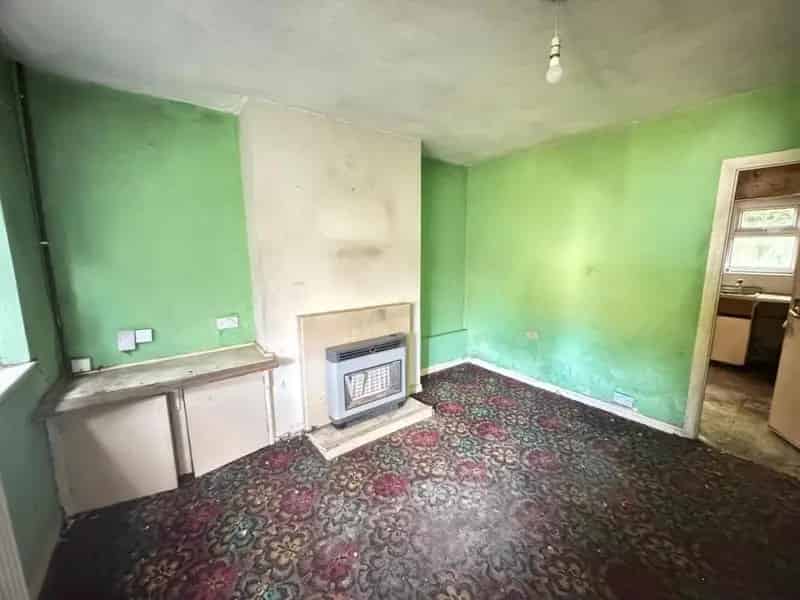 3 Bedroom Terraced House For Sale - Refurbishment Project