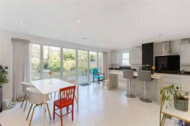 Victorian Villa 3 Apartments to Family Home Conversion NW3