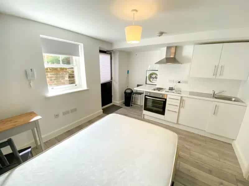 Flat To Rent Available 03092025