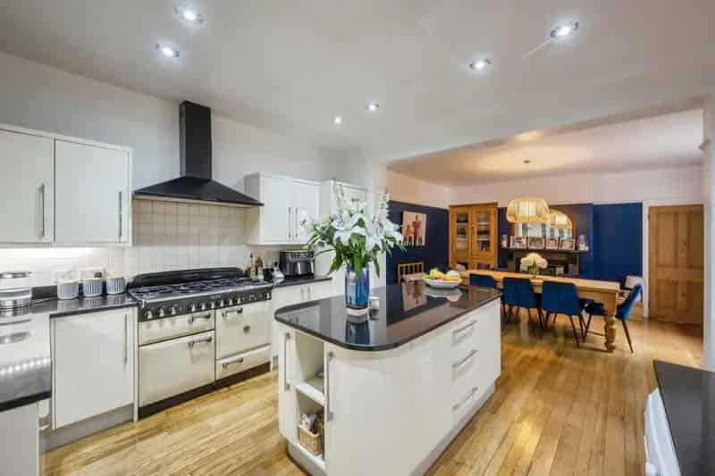 House For Sale , Doncaster, England
