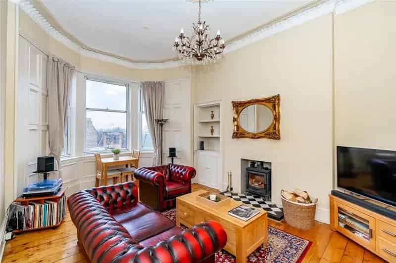 3 Bedroom Apartment for Sale Edinburgh