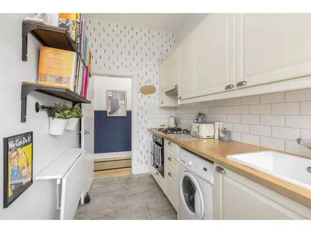 2 Bedroom Main-Door Villa in Musselburgh Near Haugh Park