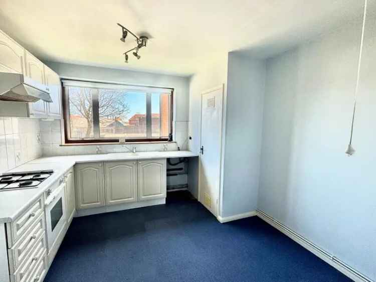 2 Bedroom Flat for Sale Folkestone Kent CT19