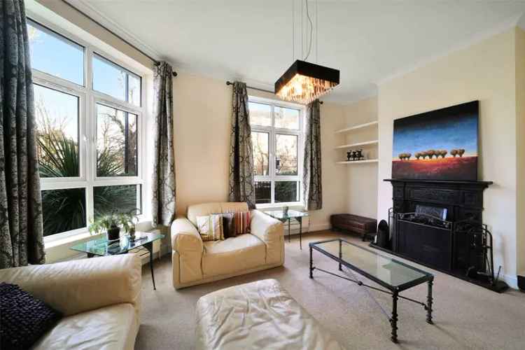 2 bedroom flat/apartment in London