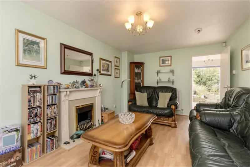 2 Bed Semi Detached House Gilmerton
