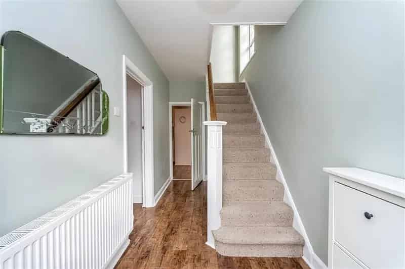 3 Bedroom House with Garden and Outbuilding - Zero Deposit Option