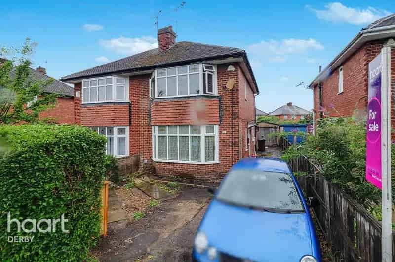 2 Bedroom Semi-Detached House for Sale