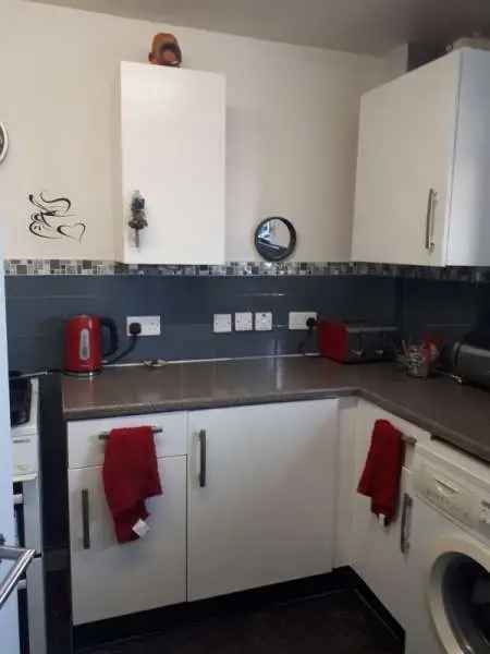 Flat For Rent in Dudley, England