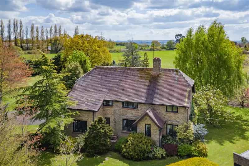 4 Bed Detached House Warren Road Rettendon Common