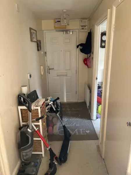 Flat For Rent in Dartford, England