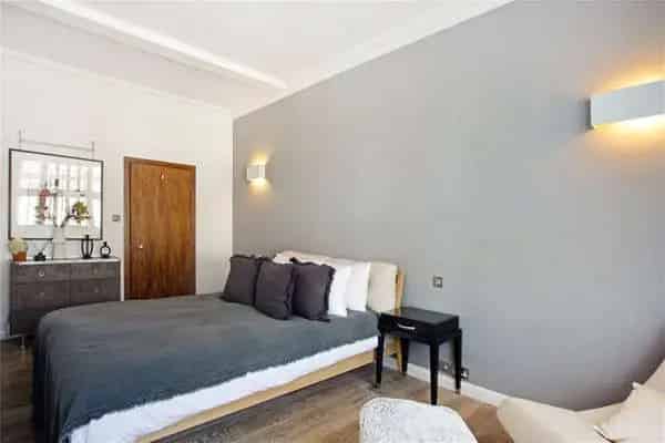 Nevern Square, London, SW5 9PF | Property for sale | Savills