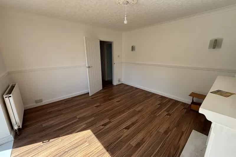 2 Bed Semi-Detached House Hackenthorpe Sheffield Zero Deposit