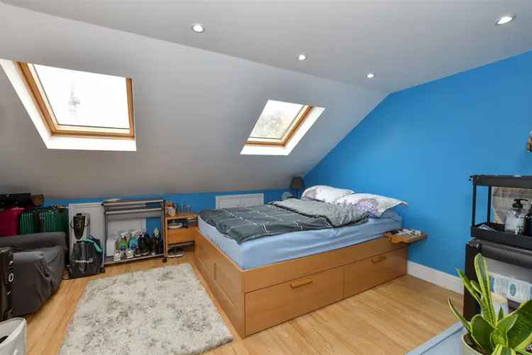 5 bedroom terraced house for sale