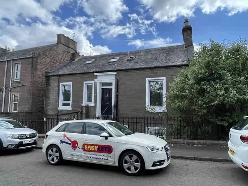 3 Bedroom Flat to Rent Near Dundee Universities
