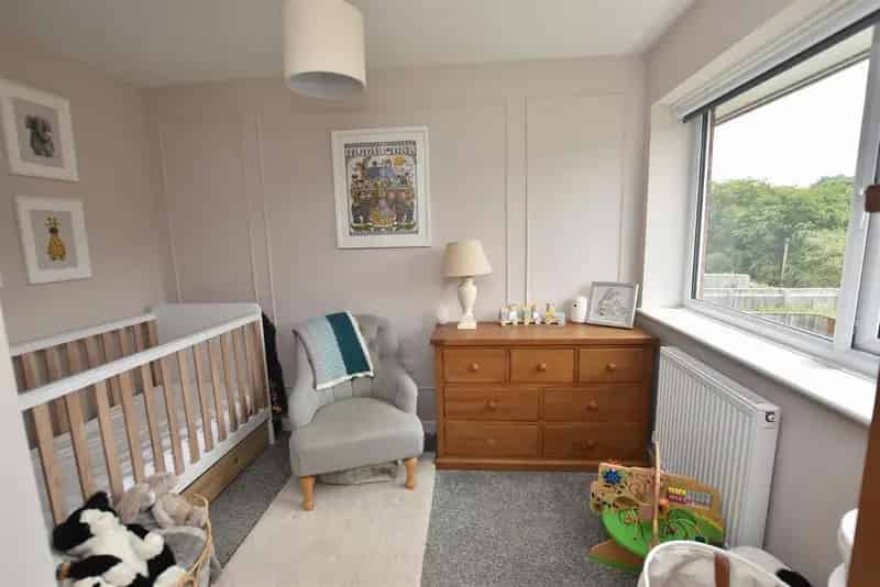 3 Bed Semi-Detached House for Sale Near Ludwell Valley Park