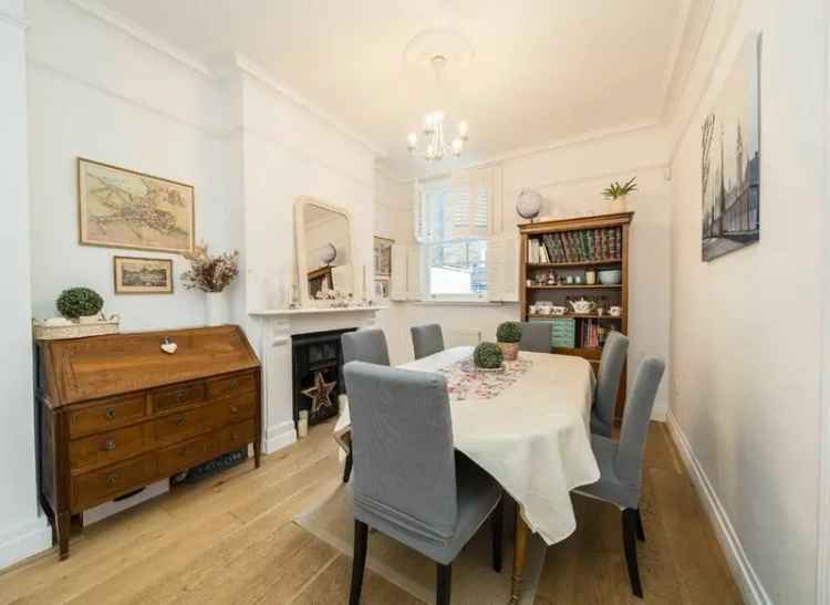 Four Double Bedroom Freehold Home Near Clapham Common
