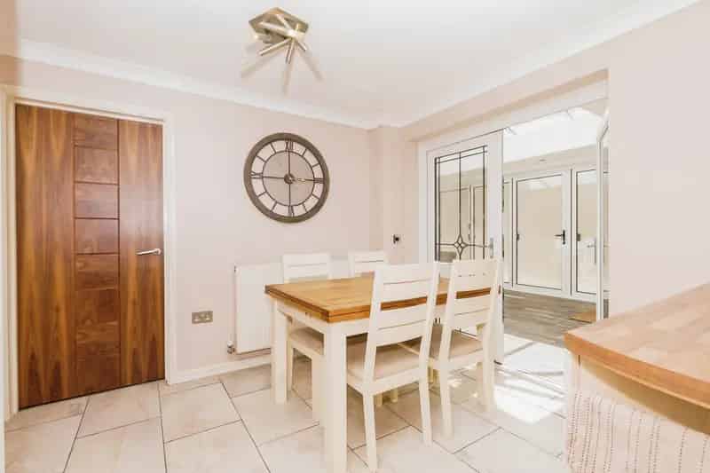 Four or Five Bedroom House for Rent Zero Deposit Available