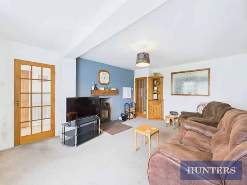 2 Bedroom Bungalow For Sale 1153 SQ FT