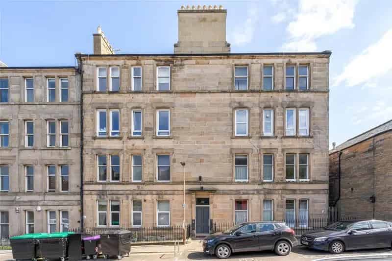 1 Bedroom Flat for Sale in Stockbridge