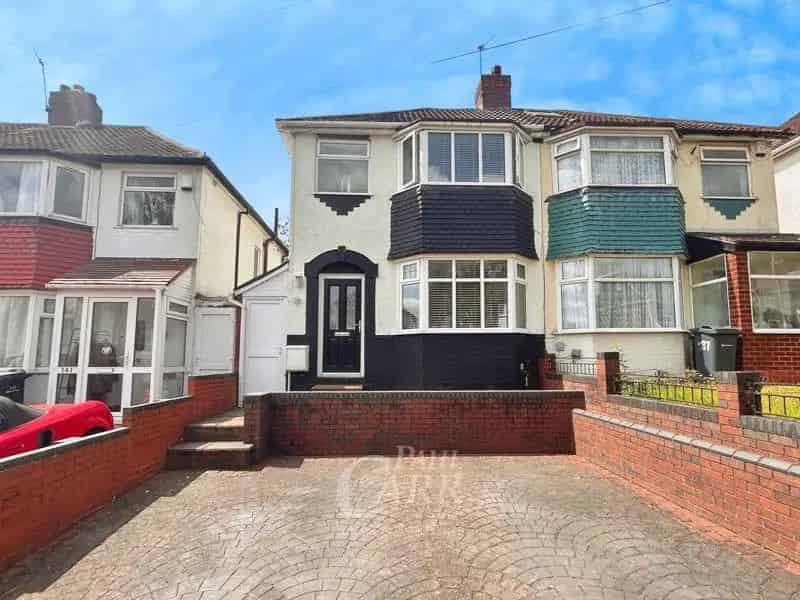3 Bedroom Semi Detached House for Sale Great Barr