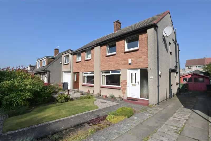 3 Bed Semi-Detached House Currie Edinburgh
