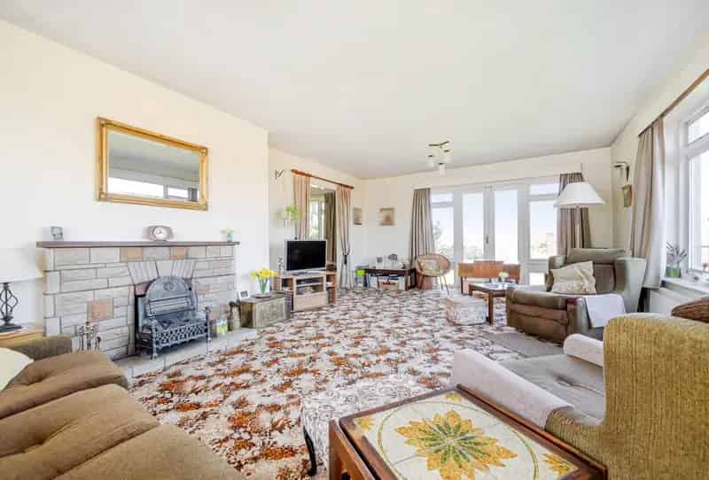 3 Bedroom Chalet Bungalow for Sale Panoramic Views Renovation Project