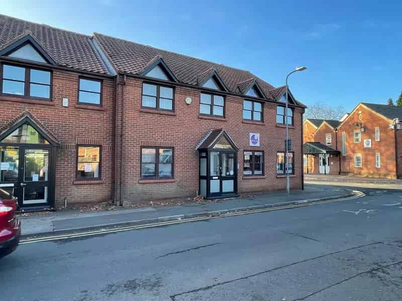Modern Office Space To Let Town Centre 764 sq ft