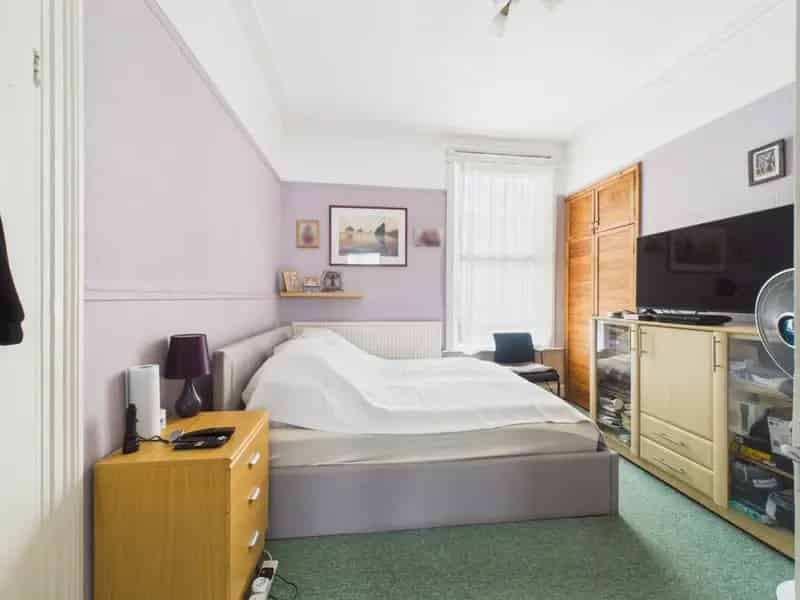 3 Bedroom House  Ideal Investment in Mutley, Plymouth