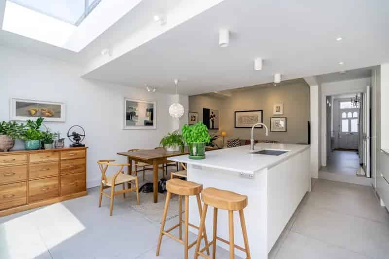 4 Bedroom Period House for Sale