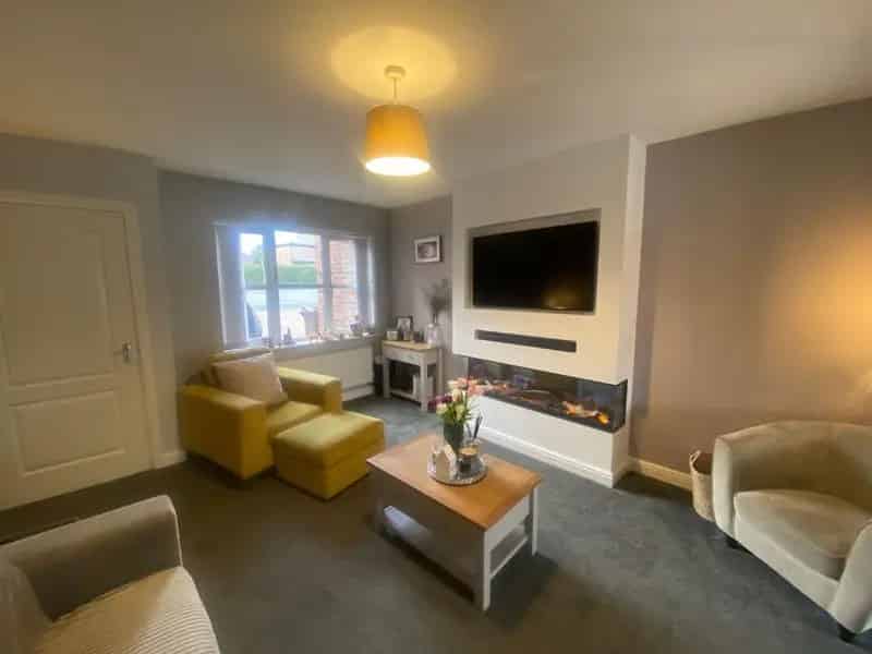 3 bed house for sale