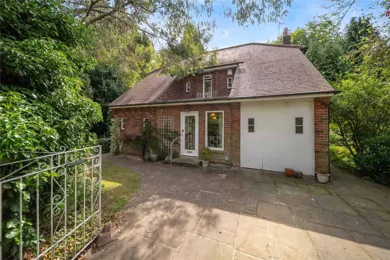 1930s Weetwood Family Home: Character, Space & Woodland Views