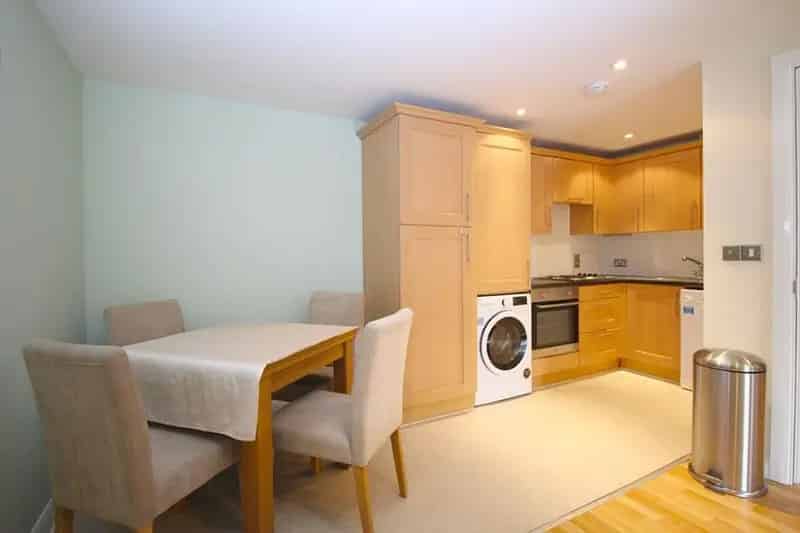 1 Bed Flat for Sale Loughborough Town Centre Parking EPC B