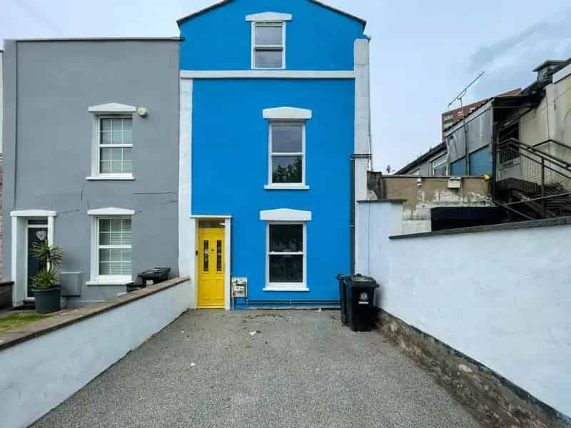 3 Bedroom Maisonette Easton Armoury Square
