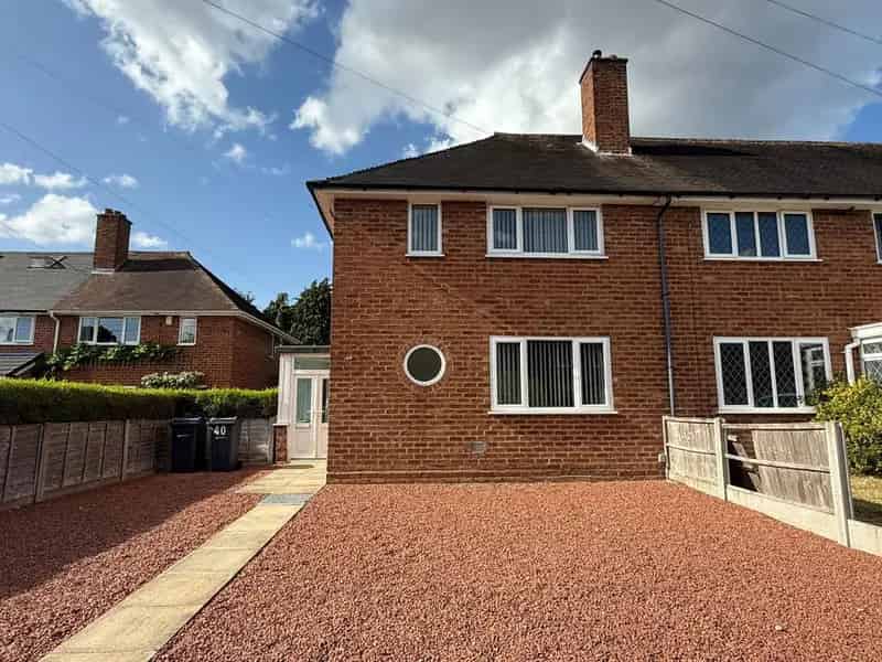 2 Bedroom End Terrace House For Sale