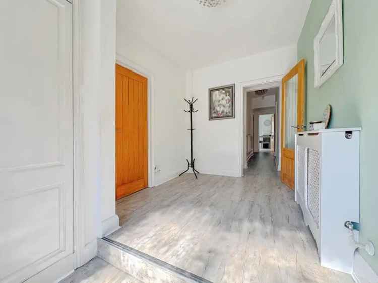 3 Bedroom Detached Bungalow Rhiwbina