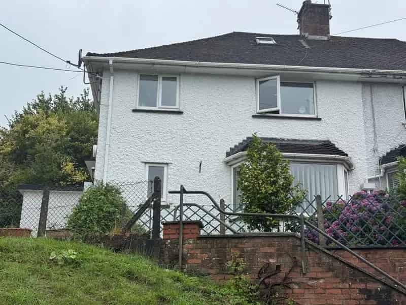 3 Bedroom Semi Detached House For Sale Graigwen Morganstown