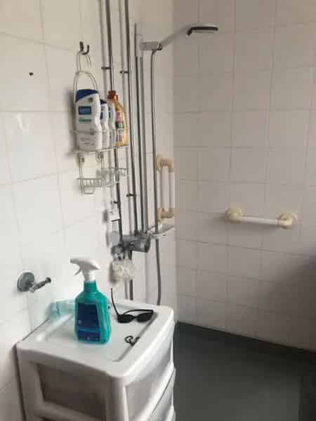 House with Wet Room Village Locations Preferred