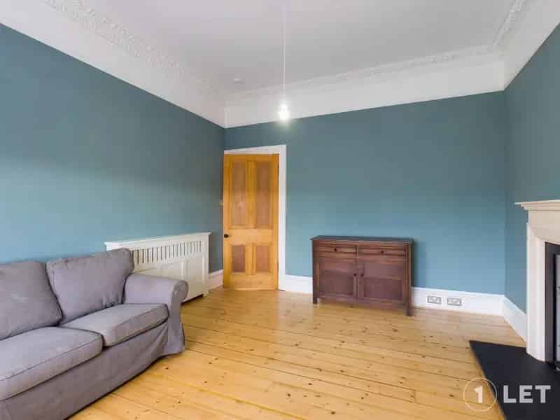 2 Bedroom Flat to Rent in Edinburgh