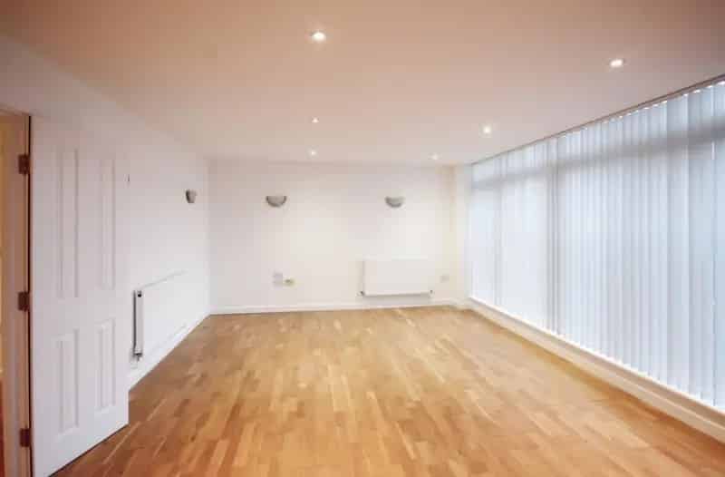 2 Bedroom Flat To Rent Available 16052025