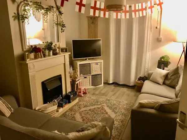 Bungalow For Rent in Seaton, England