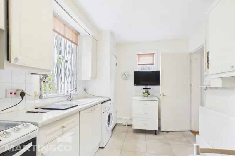 2 Bedroom Flat for Sale in Royal Tunbridge Wells