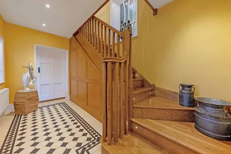 Detached House for sale with 6 bedrooms, Main Road Newton Regis, Warwickshire