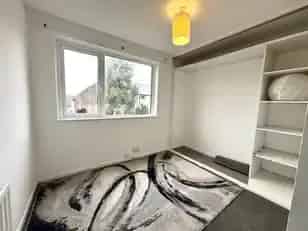 Three Bedroom Mid Terrace House Newtownards