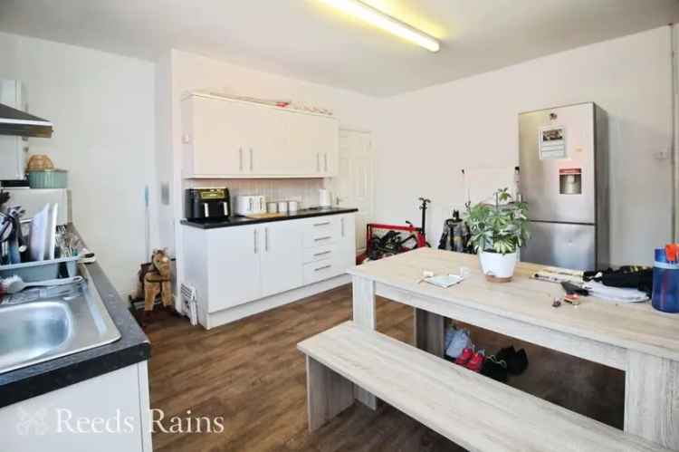 3 Bedroom Mid Terrace House for Sale Chorley Lancashire