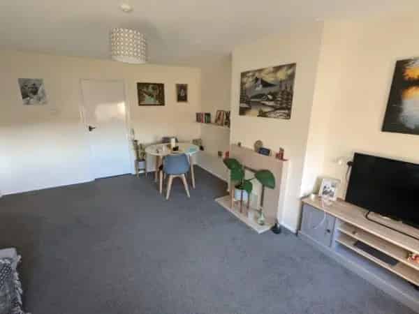 Massinette 1 Bed Spacious 1st Floor Apartment