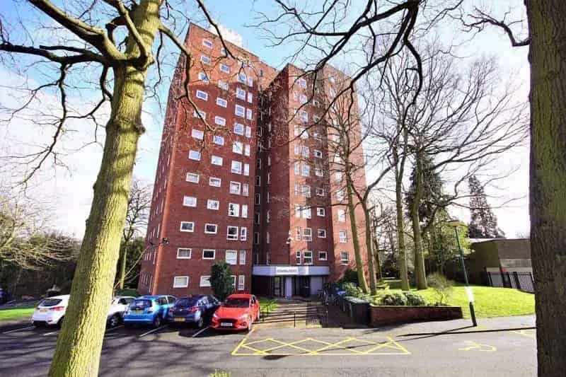 1 Bedroom Flat for Sale in Moseley Wake Green Park Development