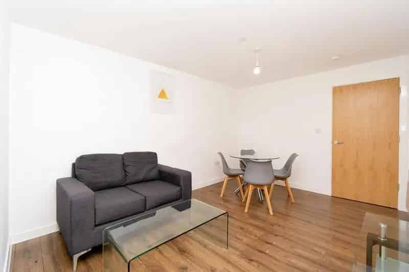 1 Bedroom Flat to Rent Liverpool City Centre Parking Included