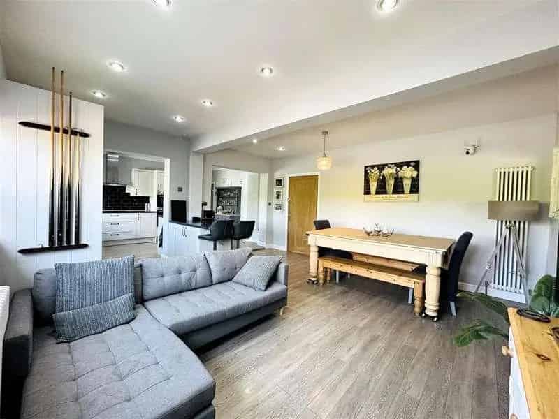 4 Bed Renovated House for Sale 1_3 Acre Lot