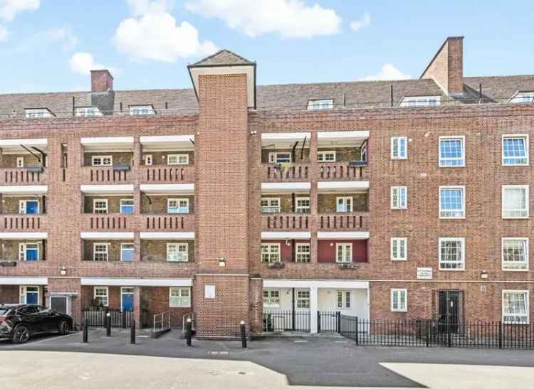 3 Bedroom Flat Stockwell Near Tube Station